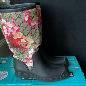 Gucci floral rain boots